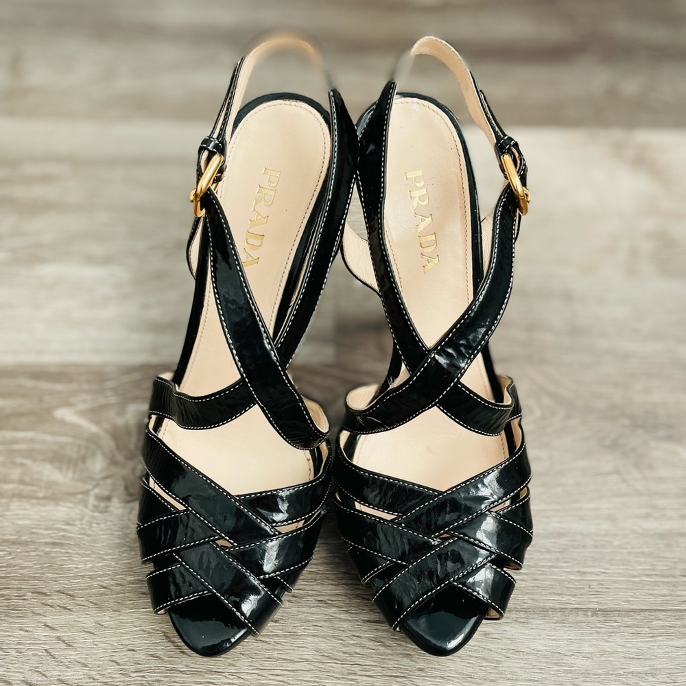 Prada Patent Leather Pumps Size 37/7